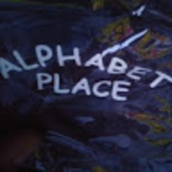 shopalphaplace